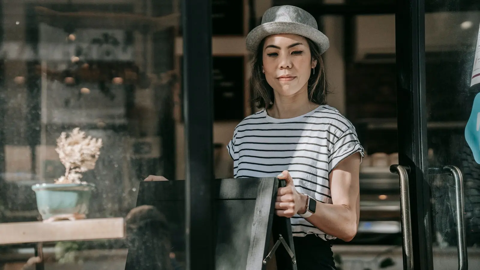 Freelance web designer Sydney redesign planning and ownership checklist for small business